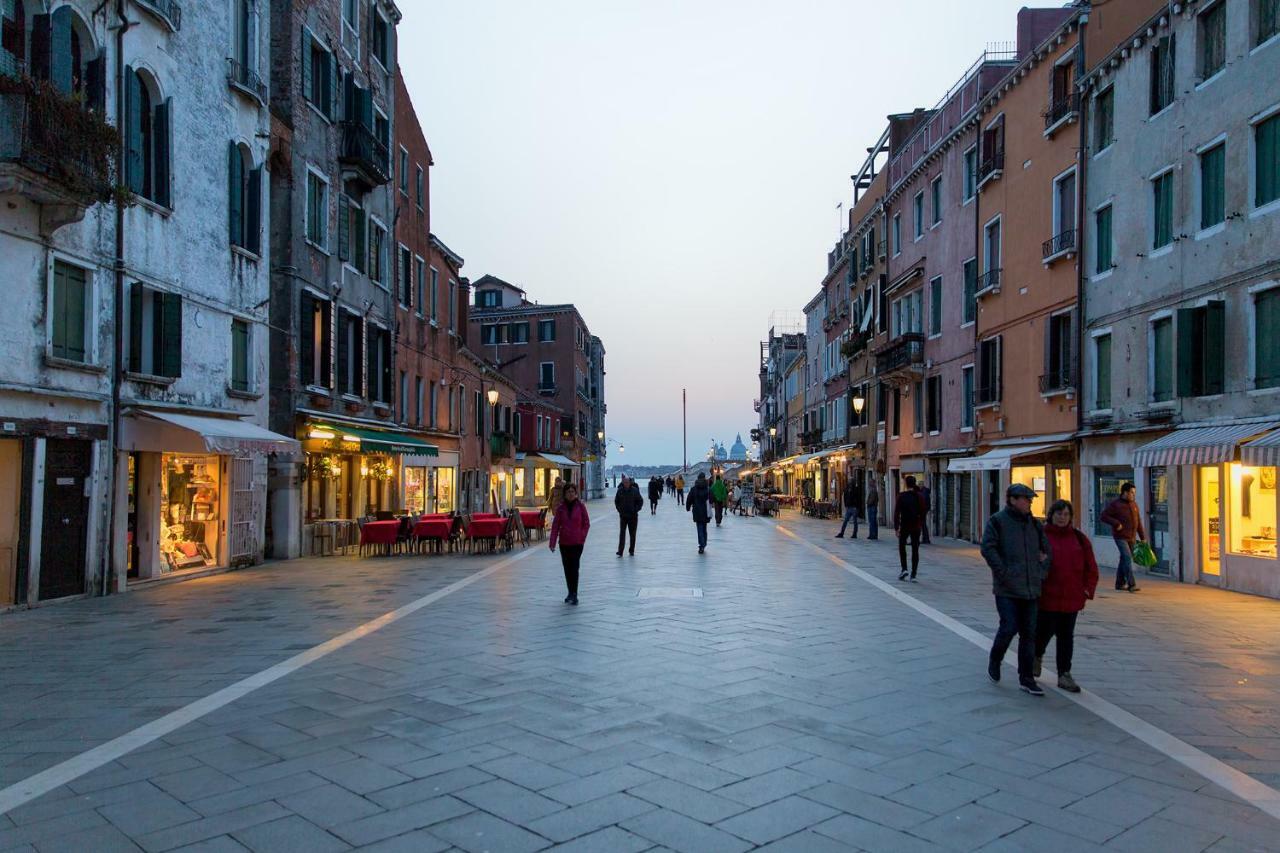Biennale Ca Dario * Venedig
